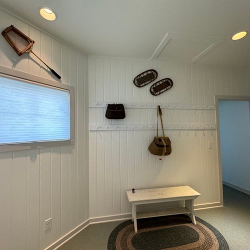 Mudroom (main floor):  there is a handy mudroom on the first floor, which works great for families coming in and out of the house.