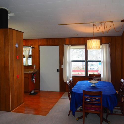 Dining room:  features nice casual dining table with seating for 6 adults.