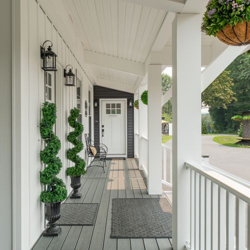 Come on in, your escape awaits.