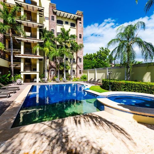 Your big beautiful pool.