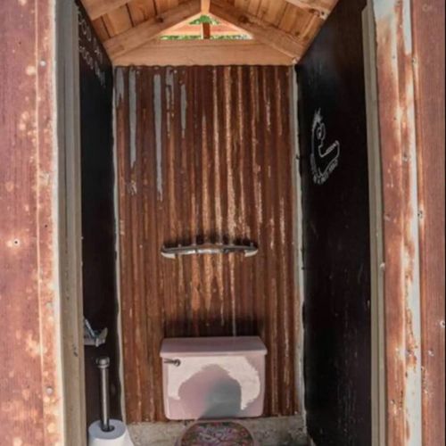 The rustic style outdoor bathroom