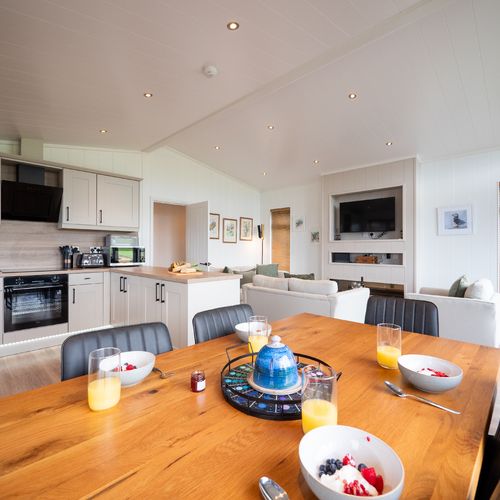 78d08574 0405 4108 a852 7c1f0699210c homerunner