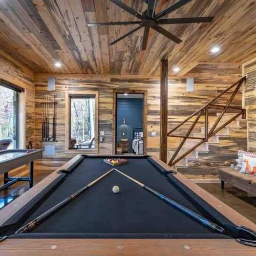 A pool table, shuffleboard and Tempurpedic Queen sleeper sofa!