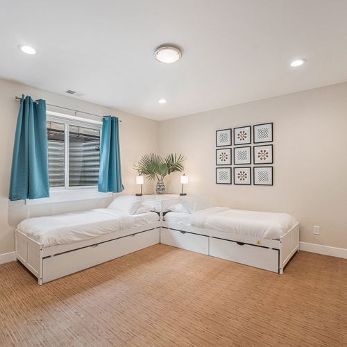 Let the little ones make memories in our cozy basement kids' bedroom!