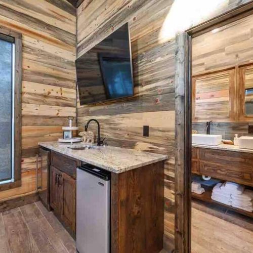The wet bar and a look into the private bath!