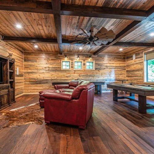 The game room.