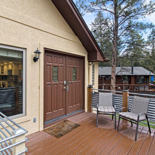 Soak up the natural freshness from the comfort of your porch.