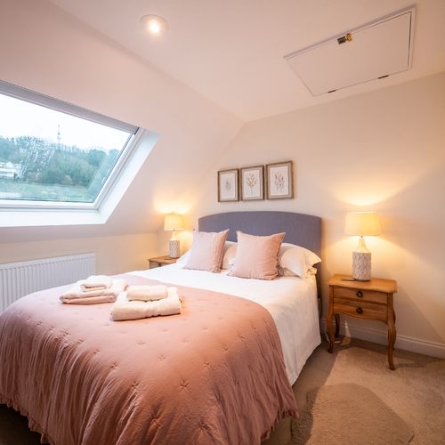 King sized bedroom on entry level floor