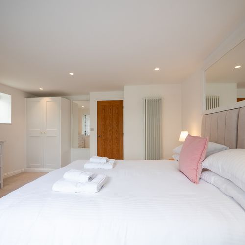 Trafalgar Cottage 111 80a8f5a5 296d 4feb 8ef7 91f05140e0d6 homerunner