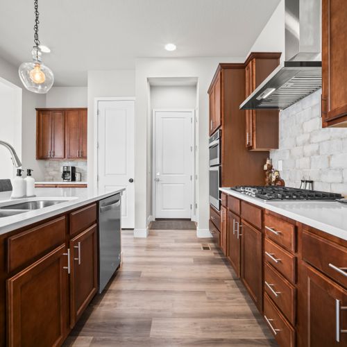 Kitchen stocked with everything needed for serious cooking sessions.