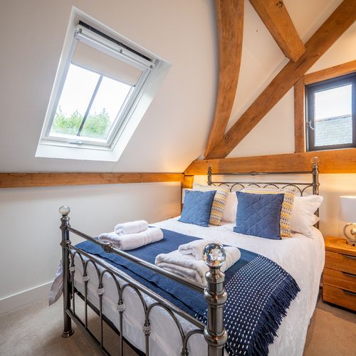 81fa7b55 34b3 474f bcf8 ef4447001ebd homerunner