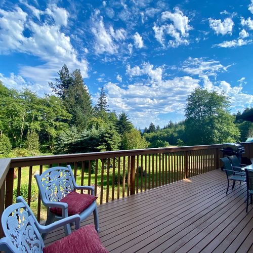 We hope you come to relax with us at Garden Retreat!