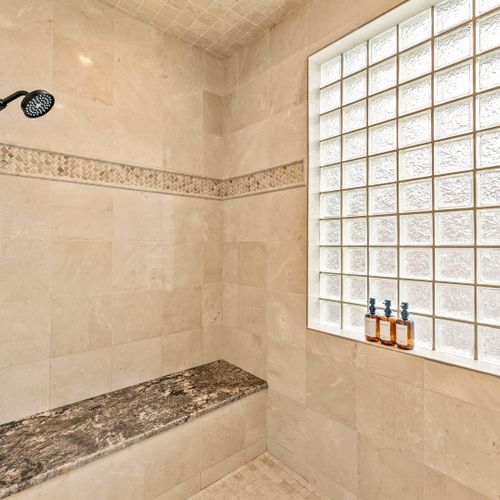 Polished + peaceful—modern finishes meet spa-day softness.