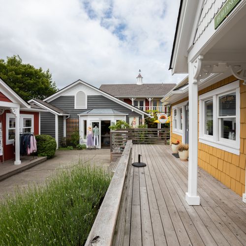 Colorful shops in the hamlet of Eastsound.
