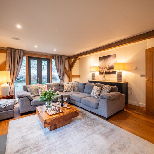 84ec8b96 882b 4029 ab40 4aaf39dc231b homerunner