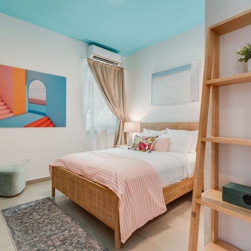 A peaceful chamber, perfect for a restful night's sleep.