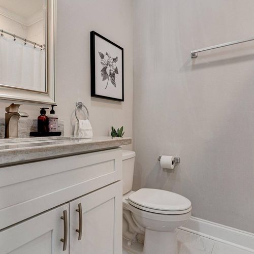 Clean, well-appointed bathroom w/ sink & all the essentials.