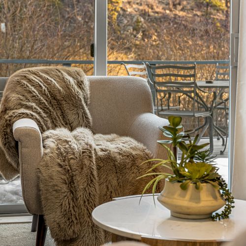 River retreat is all about the little touches that make a big difference.