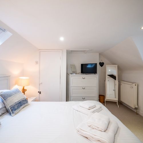 8998f395 c8b3 4f24 a51f 151067735221 homerunner