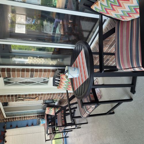 Sunroom:  the lovely sunroom with a great view of the lake! Perfect for morning coffee or evening wine!