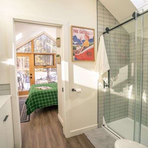 Jack and jill bathroom, perfectly situated between the bedroom and living space