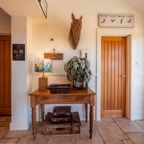 8a957b73 d574 4e43 a26c 9dd7b3a1423f homerunner