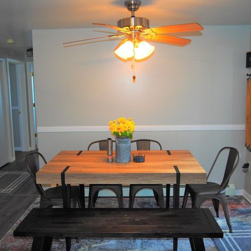 Dining area:  lovely dining area with seating for 6 adults between the kitchen and the living room.