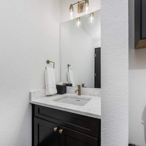 Main Bathroom