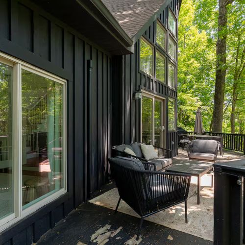 Cozy sitting area overlooking the backyard