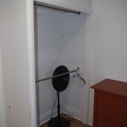 Bedroom:  the bedroom is small, but comfy and cozy, with a super comfortable pillow-top queen-size bed, nightstand, dresser, lamp, ceiling fan, and closet.