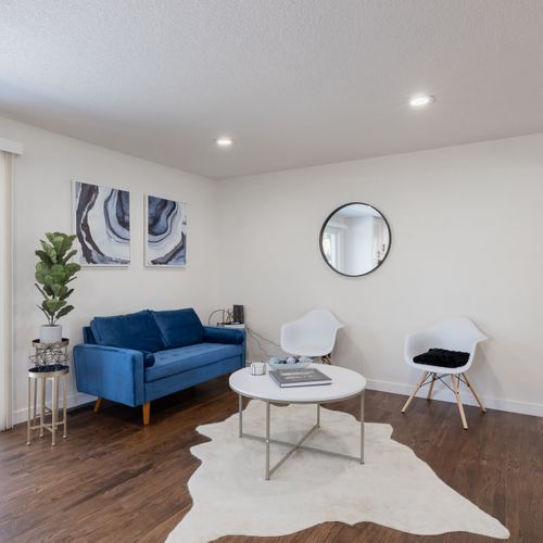 The upstairs living room is perfect for relaxing or winding down with your favorite new book.