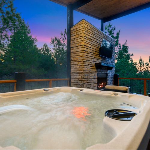 Luxury hot tub that fits 7!