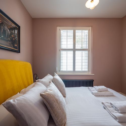 8fe422d3 689a 4d72 86d2 1e082b91f48c homerunner