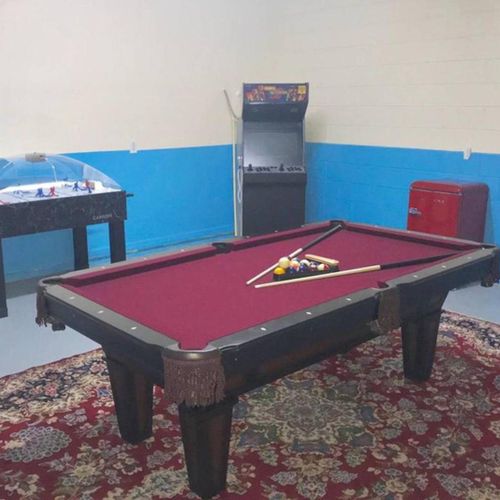 Game room with Multi Games