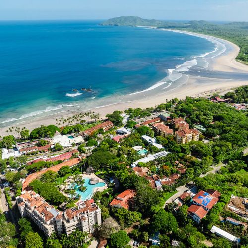 Tamarindo and Playa grande separated by the estuary, the Baulas National Park