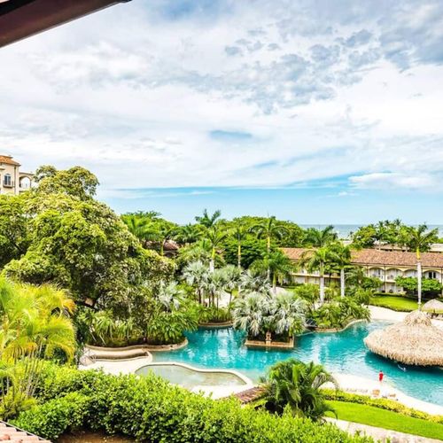 Amazing pool