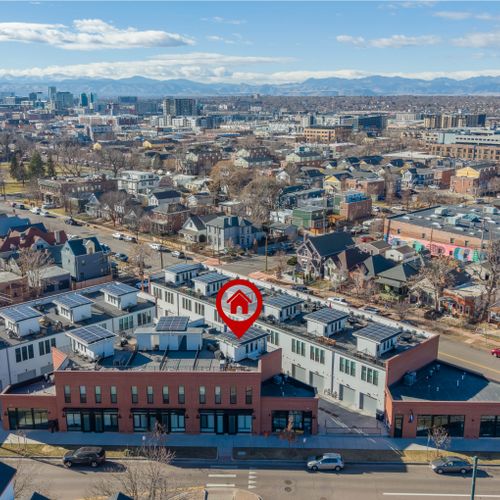 Excellent location—walking distance to rino, larimer square, and nearby parks.