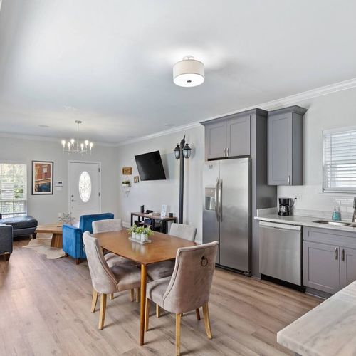 Kitchen & living room flow together — ideal for easy entertaining.