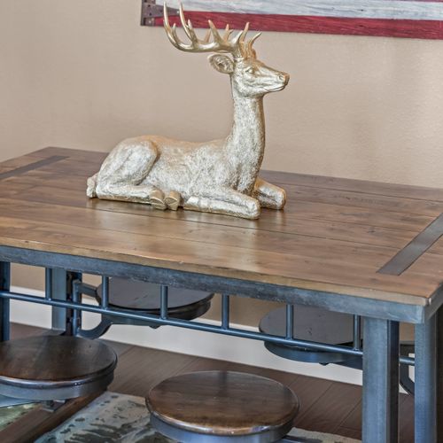 Unique style revealed in every detail.
