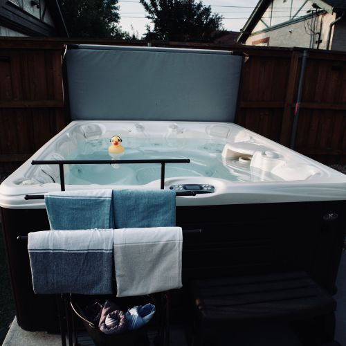 Warm water, cool breeze, total relaxation.
