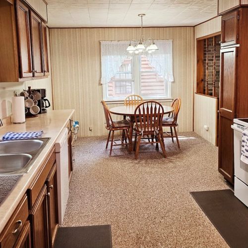 Kitchen:  full kitchen with all appliances including a dishwasher.