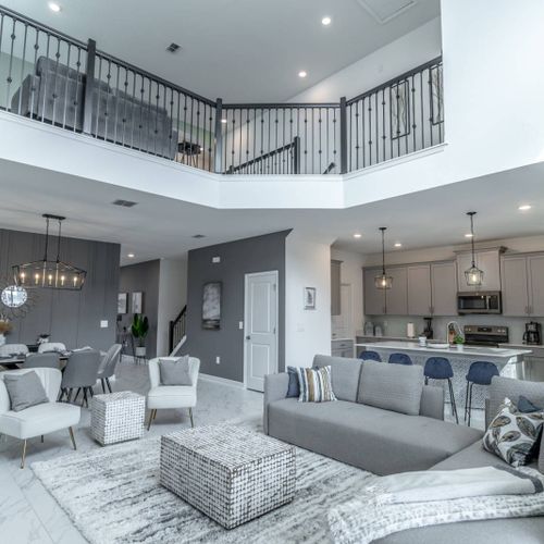 Beautifully Furnished End Unit Town Home w/Accent Walls and Upgraded Furniture
