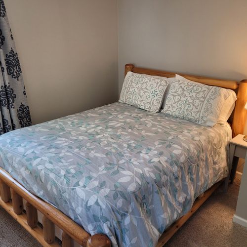 Overall:  one of the 2 bedrooms.