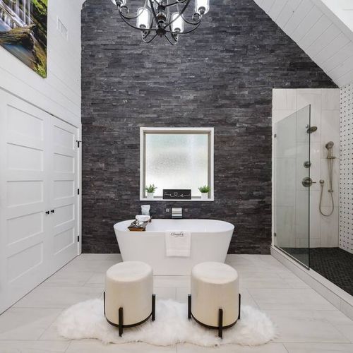 An oversized soaking tub!