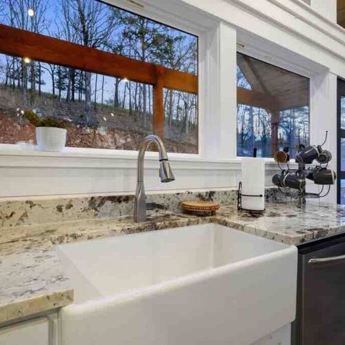 Farmhouse sink!