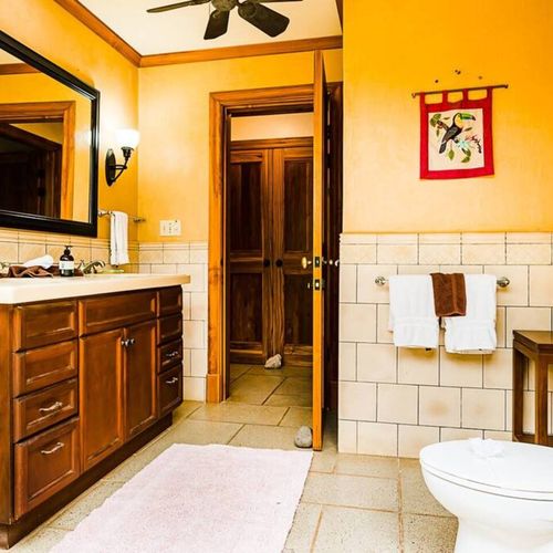 Fully equiped bathroom