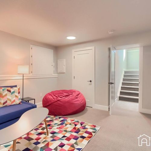 We thought of all the essentials for the kiddos, including a pack n’ play for your little one.
