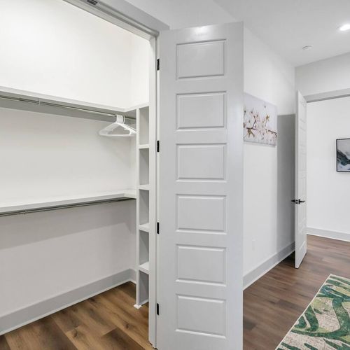 Second bedroom with spacious closet