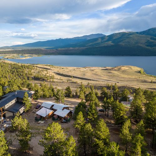 Welcome to the twin lake cabins on mount hope–where rustic charm meets mountain majesty.