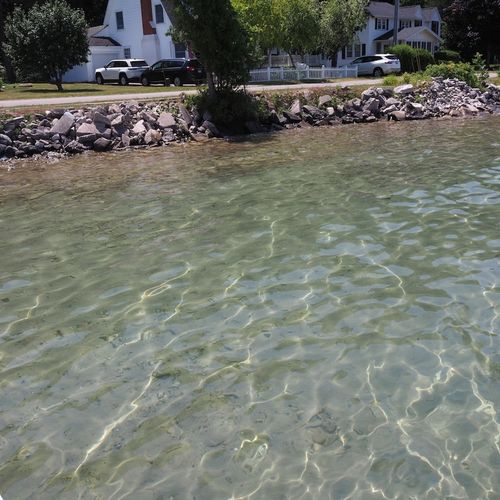Exterior:  as the name implies, crystal lake is very clean and clear. The lake also has a nice fairly sandy bottom in front of the cottage, which makes for a great area for kids to play in the lake!